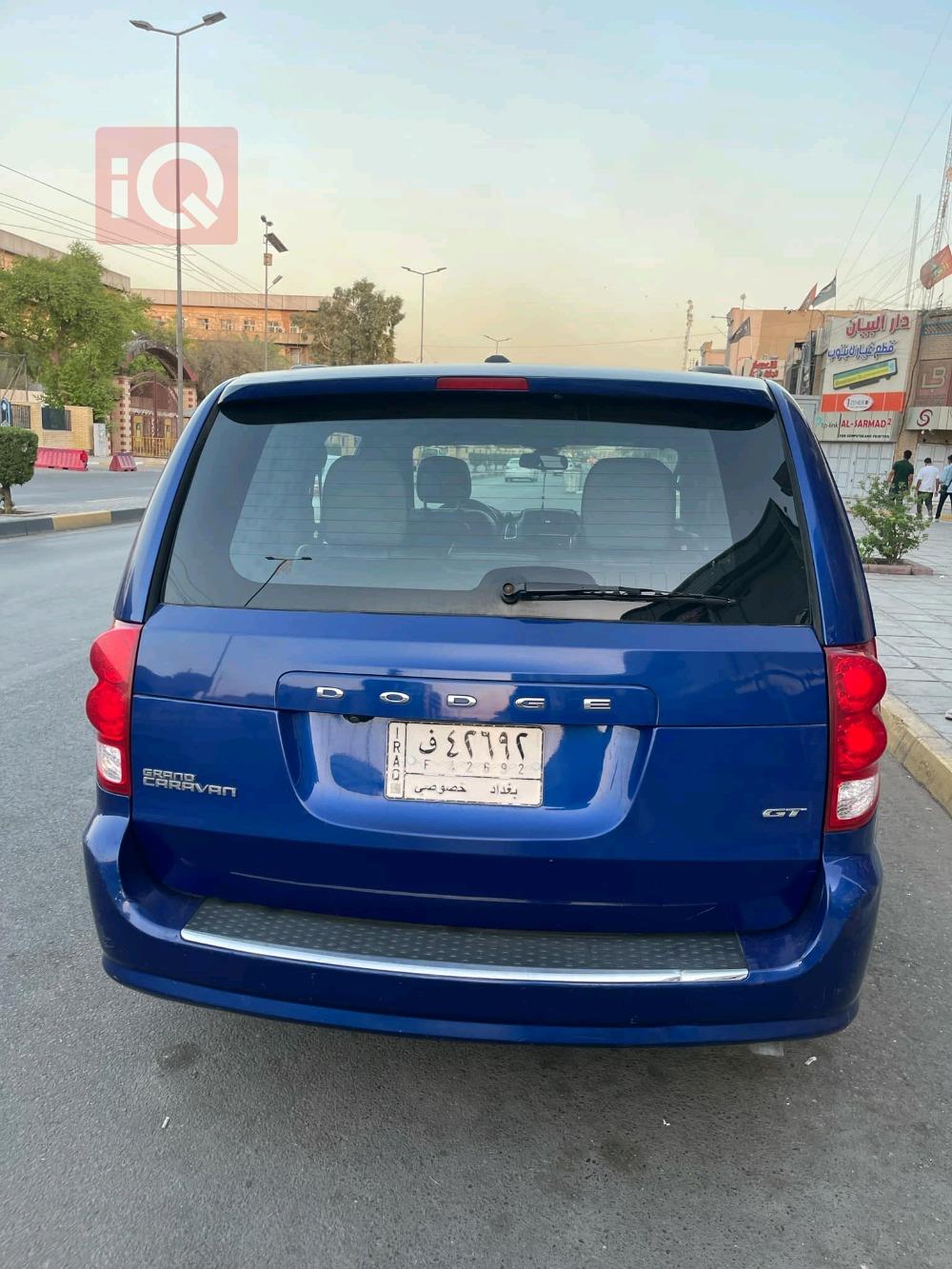 Dodge Caravan